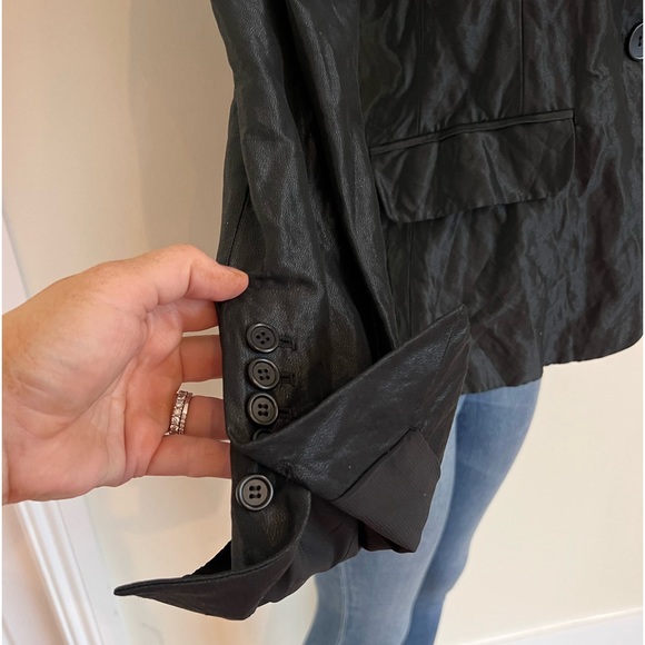 BCBG black blazer - Picture 7 of 13